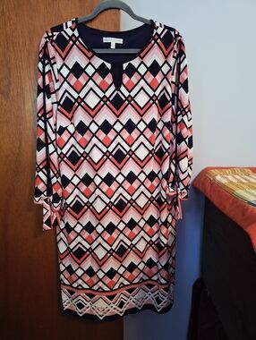 Sandra Darren Coral, Navy & White Geometric Shift Dress Women's Size XL